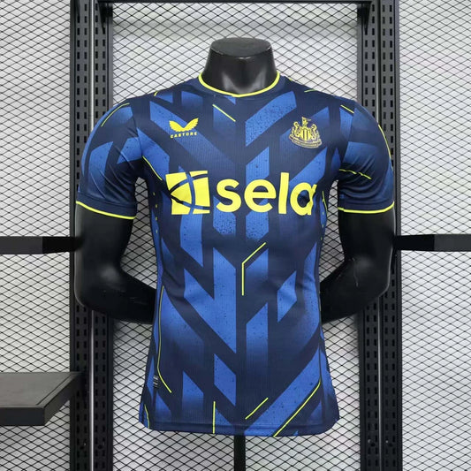 Kit da trasferta Newcastle United 2023/2024