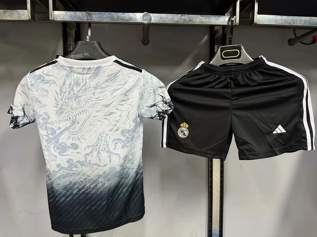 Maglia in edizione limitata "Emerald Flame" del Real Madrid per bambini