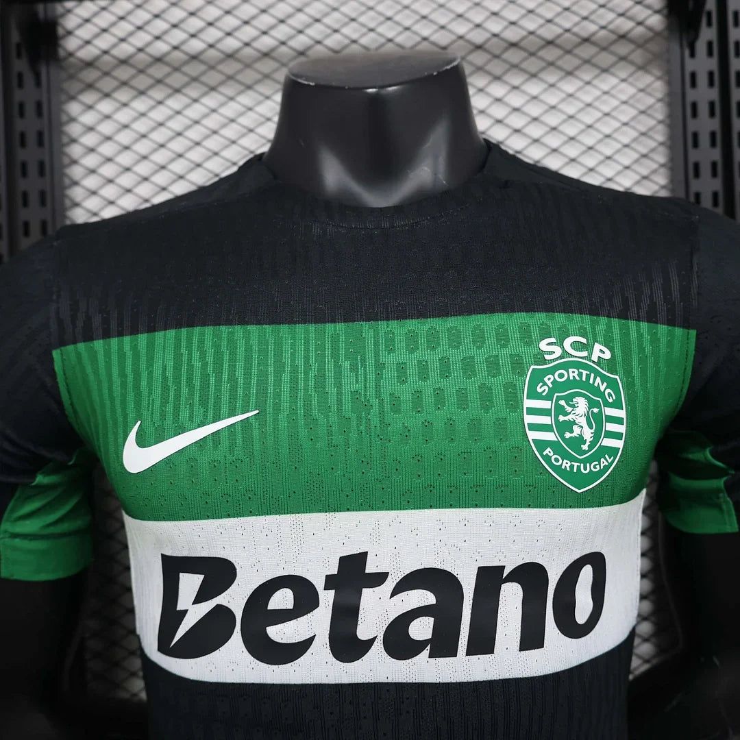 Divisa Casa Sporting Lisbona 2024-2025