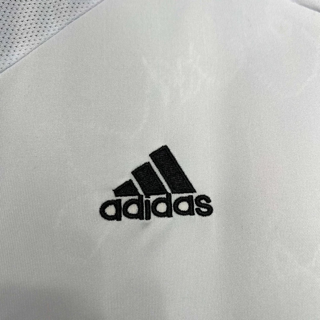 Maillot Domicile Rétro Real Madrid 2005-2006