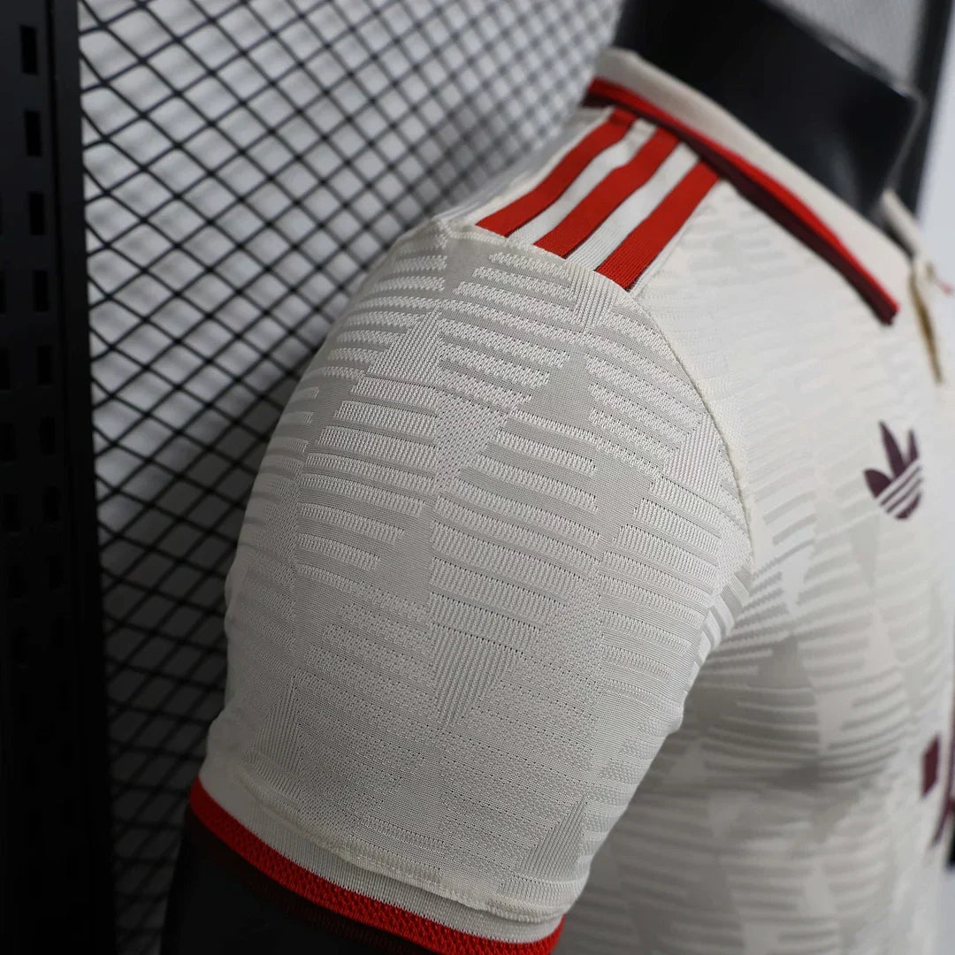 2024/2025 Bayern Munchen Third Away
