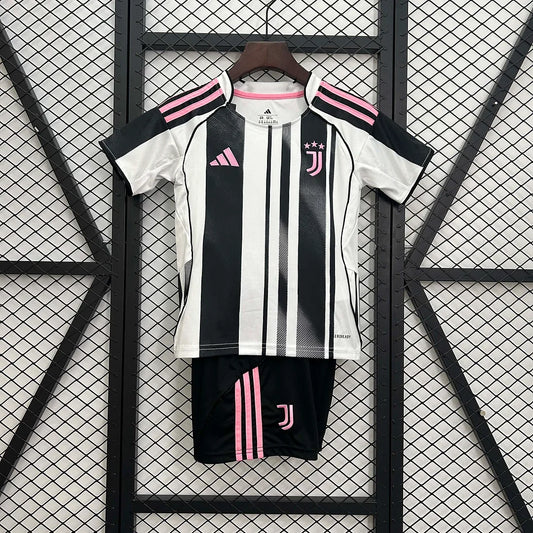 Completo casa Juventus 2025-2026 taglia bambino