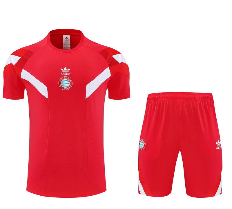 Completo da allenamento Bayern Monaco 2025/2026