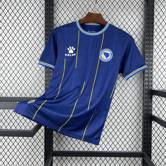 Version fan du maillot domicile Coupe du Monde Bosnie 2026