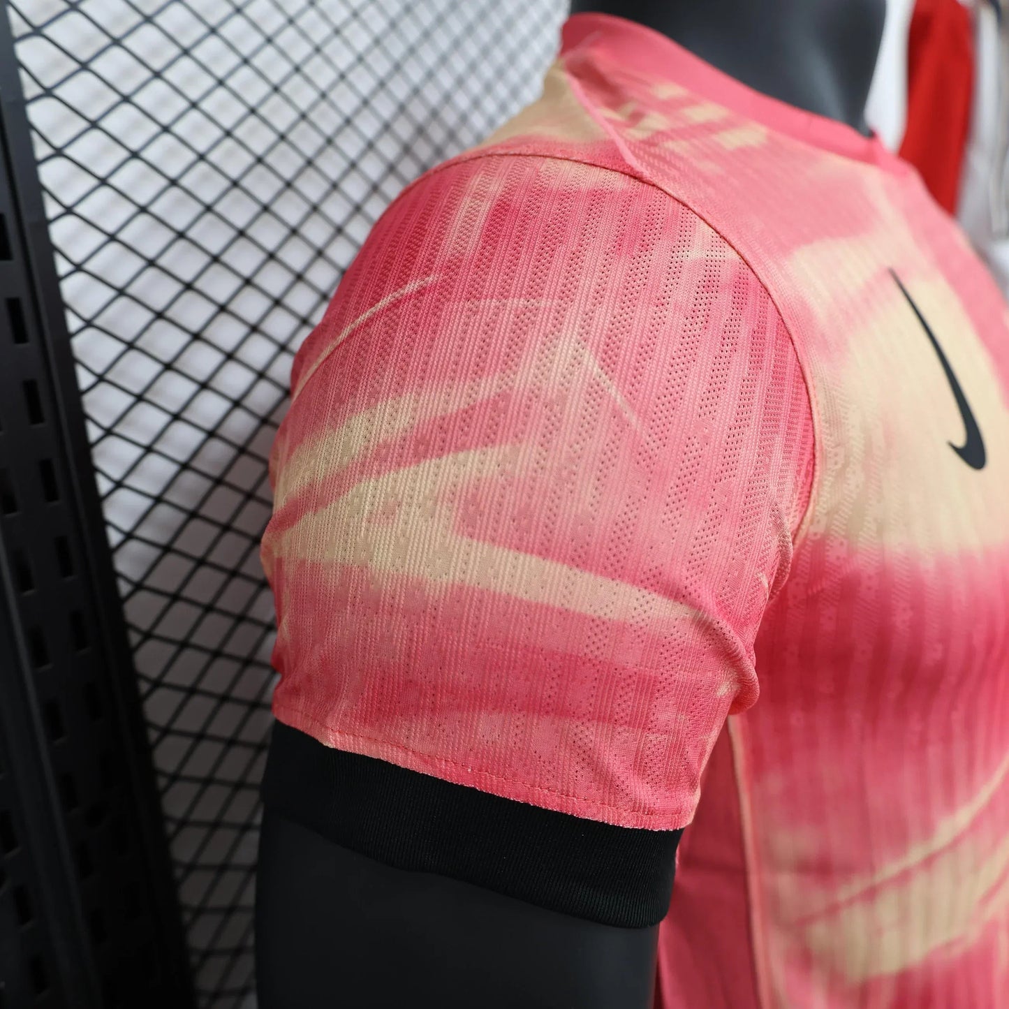 Maillot édition limitée Barcelone « Magma Blaze »