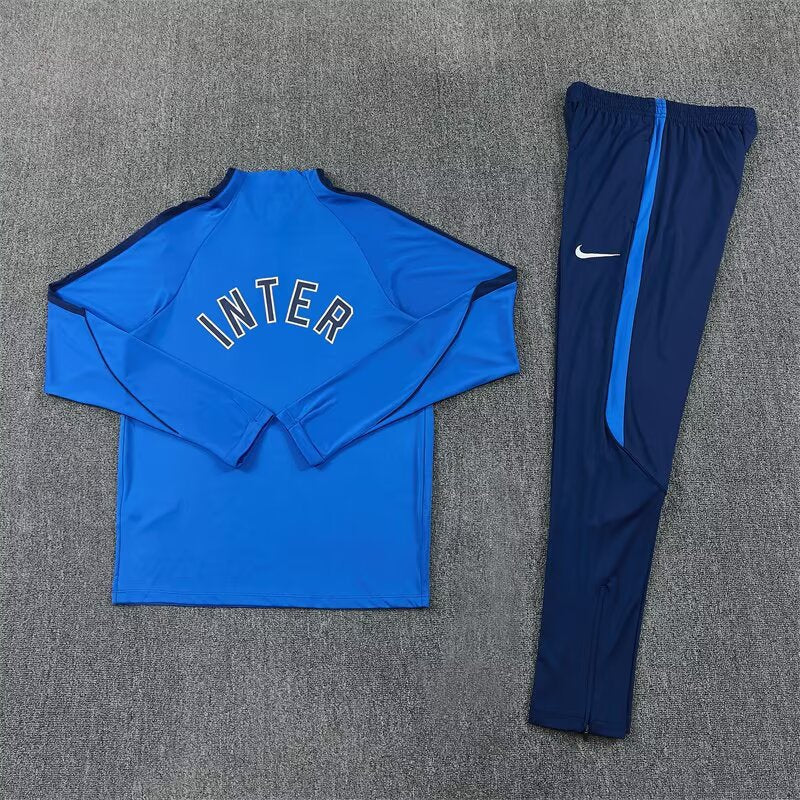 Tuta blu Inter Milano 2026/2027