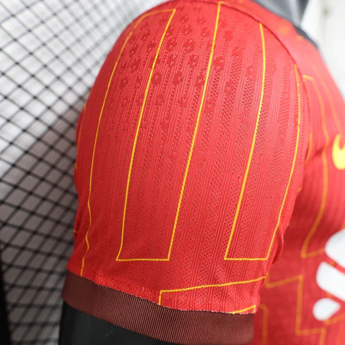 Maillot Édition Limitée Liverpool « Tri-Color Blitz »