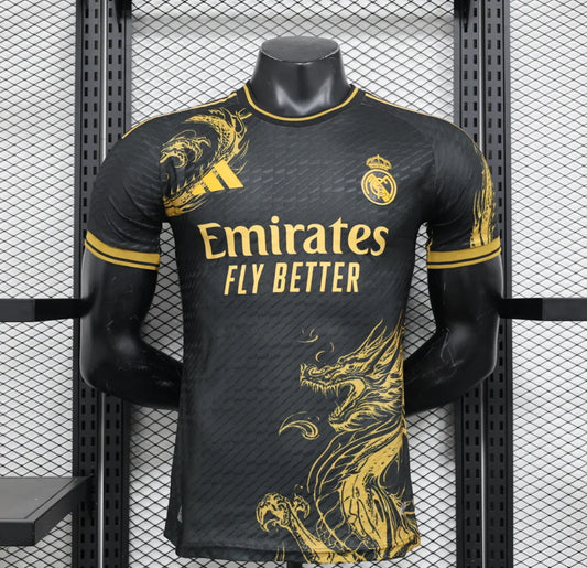 Maglia Edizione Limitata "Dragon Galactico" del Real Madrid