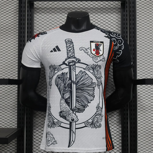 Giappone Maglia in Edizione Limitata "Katana no Sakana"