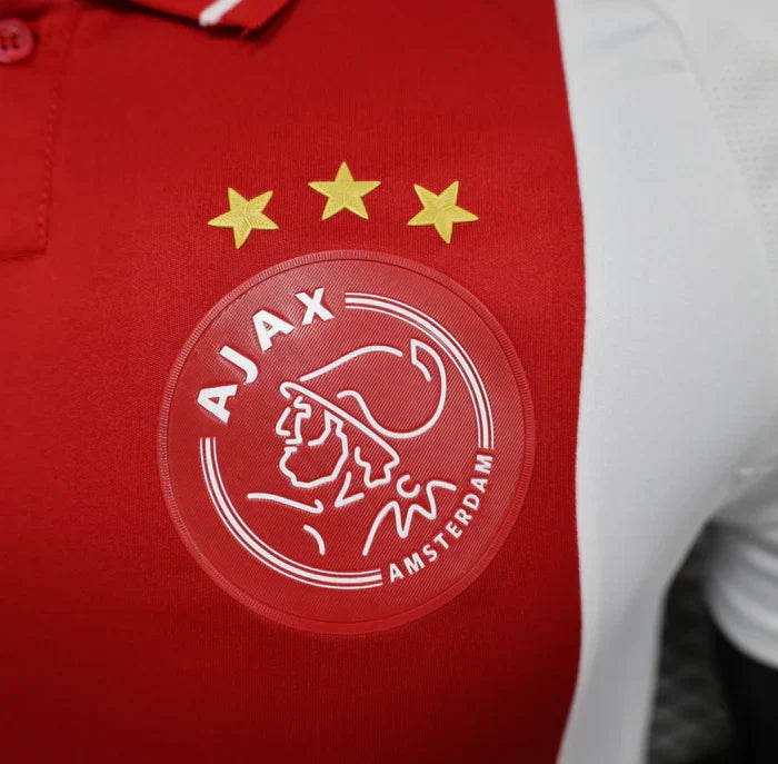 Kit Casa Ajax 2024/2025