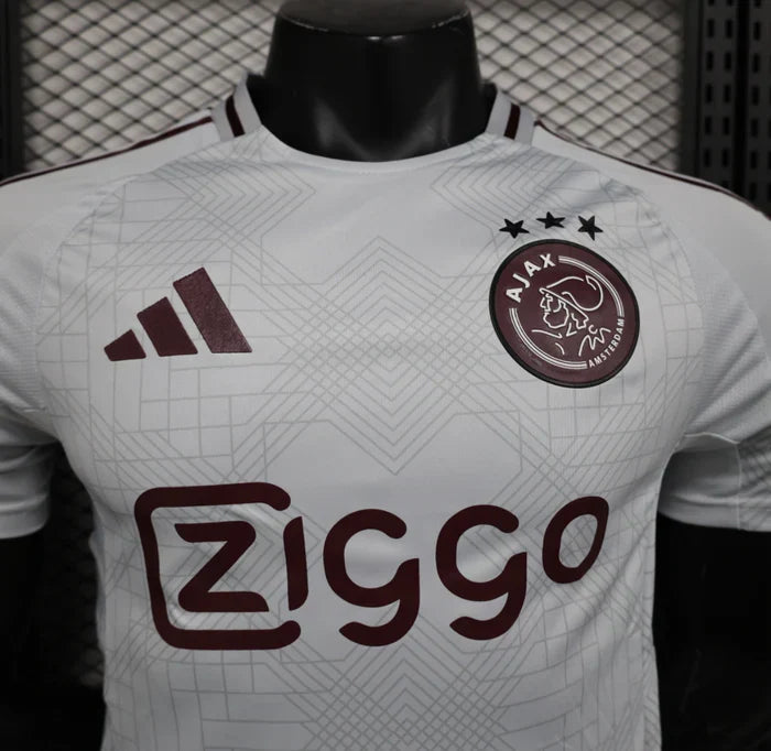 Terza divisa Ajax 2024/2025