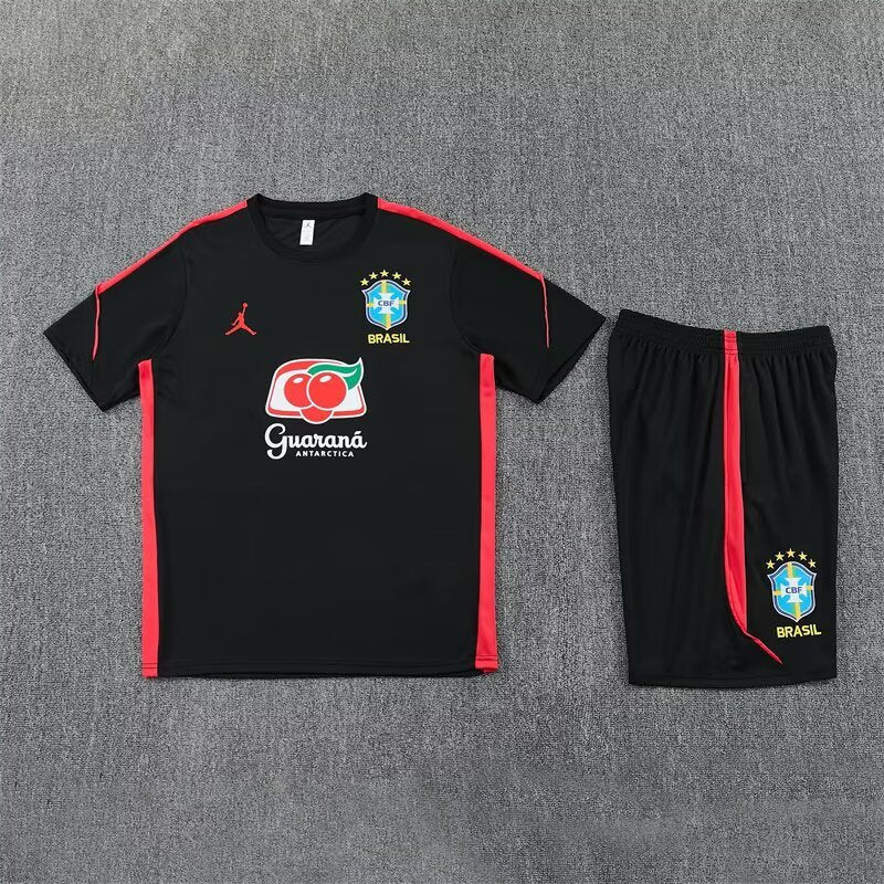 Ensemble noir Brésil 2026/2027