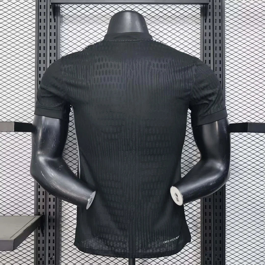 2025/2026 PSG Goalkeeper Kit