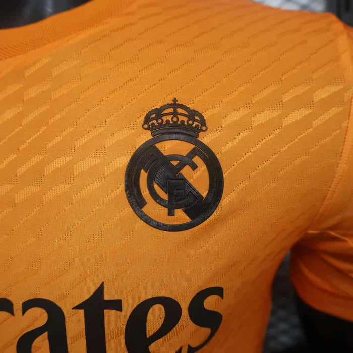 Real Madrid x Y3 Kit arancione 2024/2025 Quarto