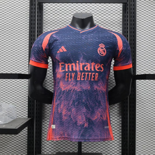 Maillot édition limitée Real Madrid "Flamme Céleste"