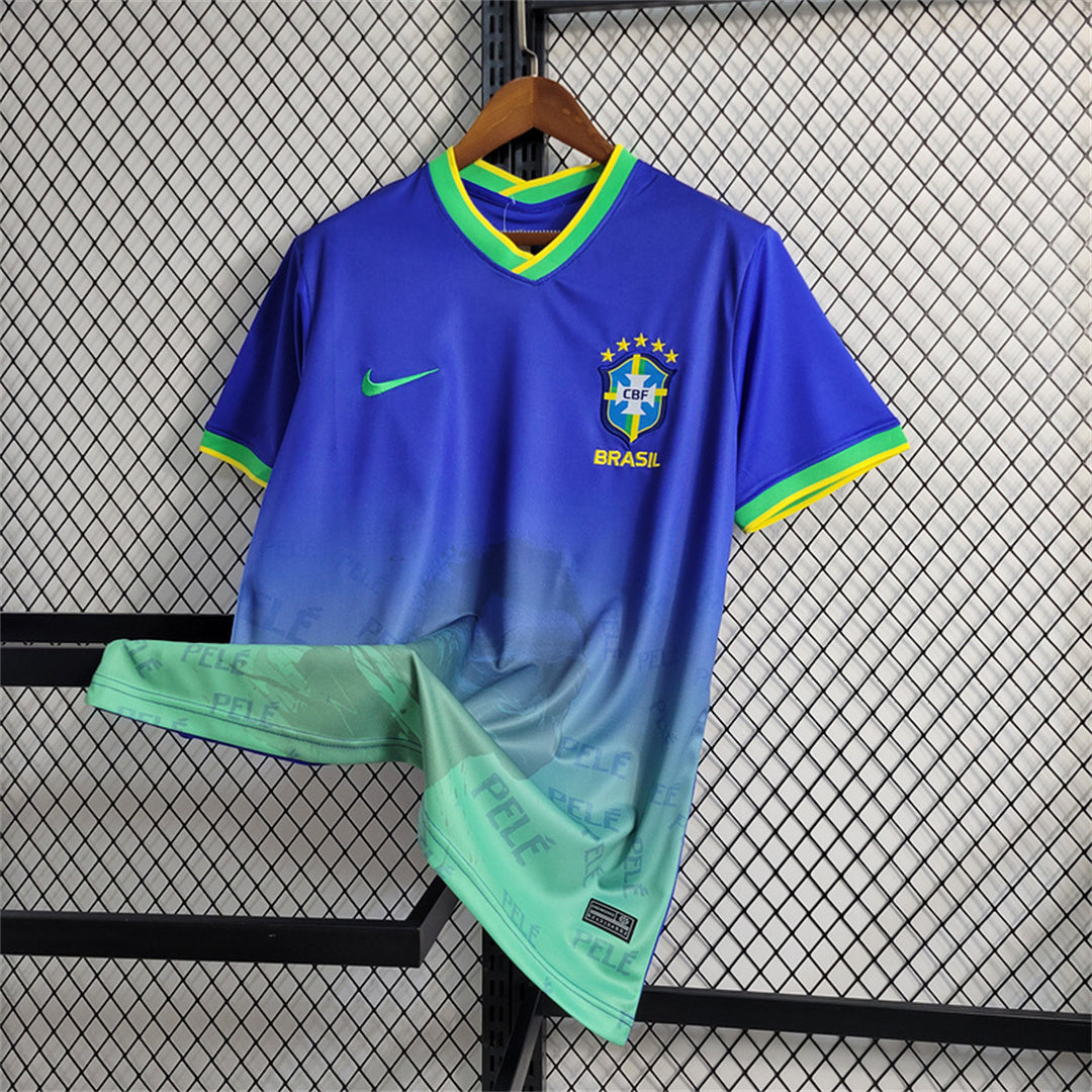 Maillot commémoratif Pelé du Brésil en édition limitée