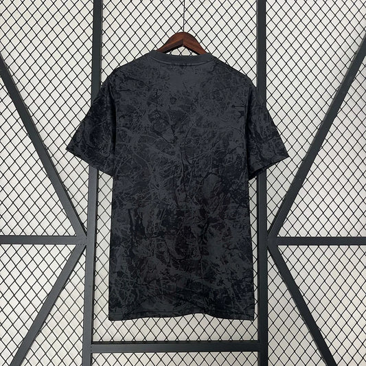 Maglia in edizione limitata Manchester United "Night Shift"