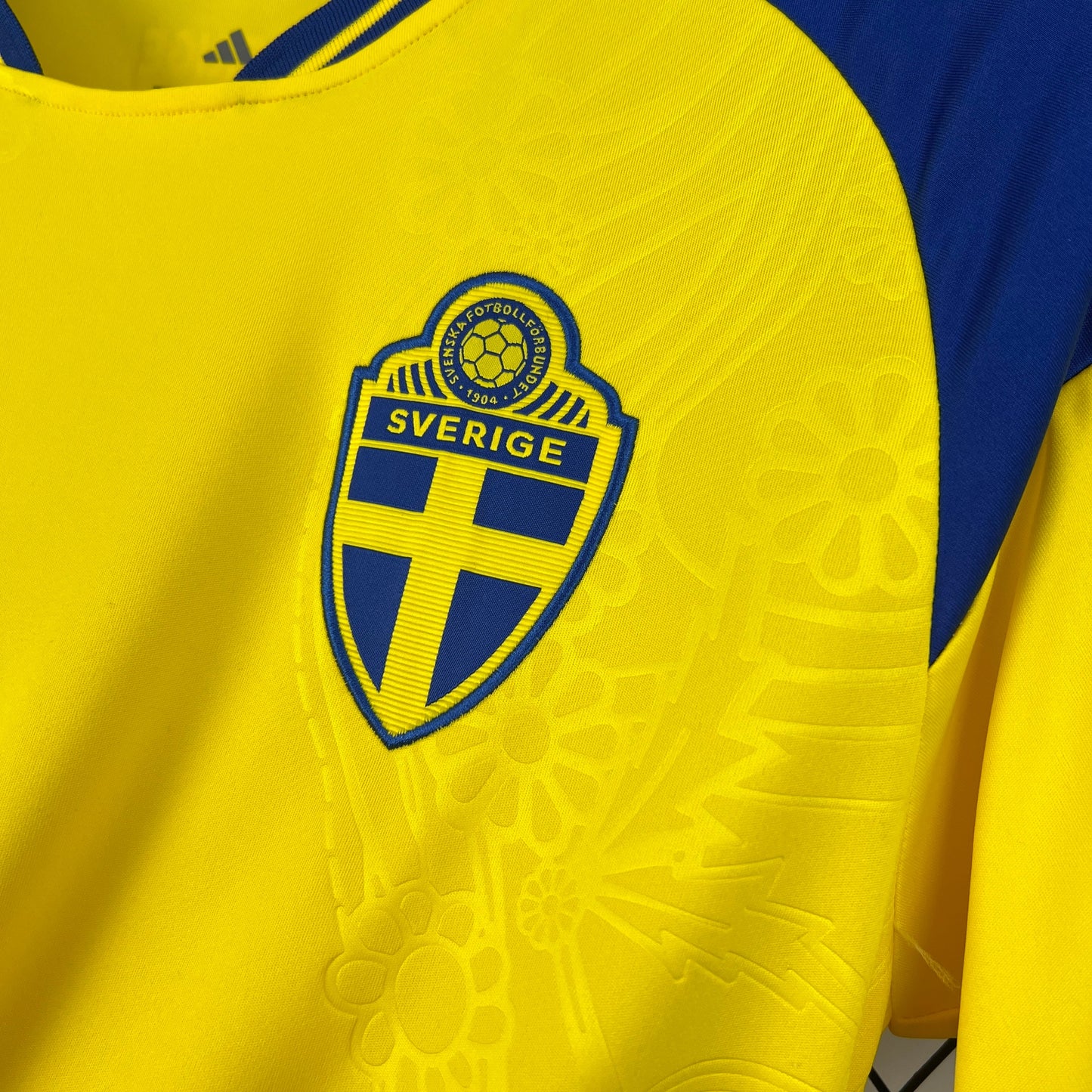Maglia Fan Versione Mondiale 2026 Svezia Home