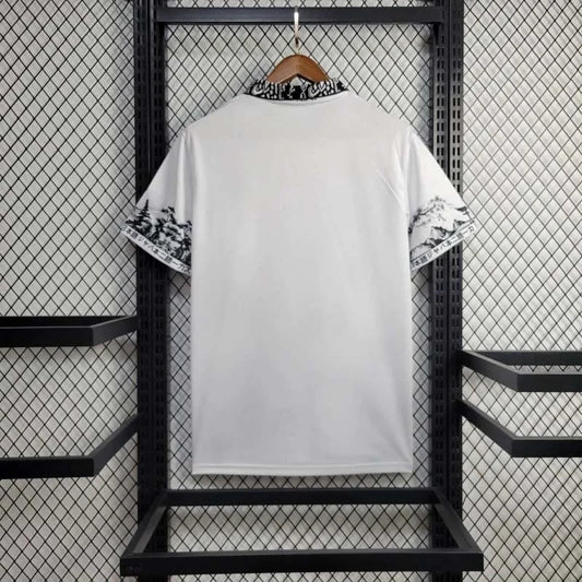 Maillot en édition limitée "Shiro Senshi" Japon