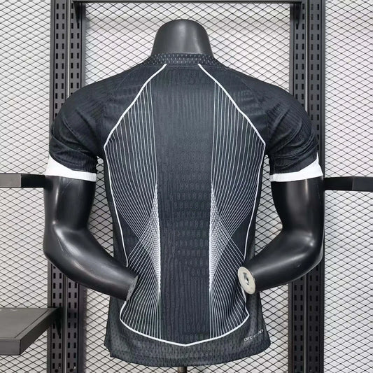 Maglia in edizione limitata "Ombra Catalana" del Barcellona