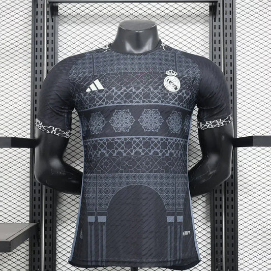 Maglia in edizione limitata "Mosaic Heritage" nera del Real Madrid