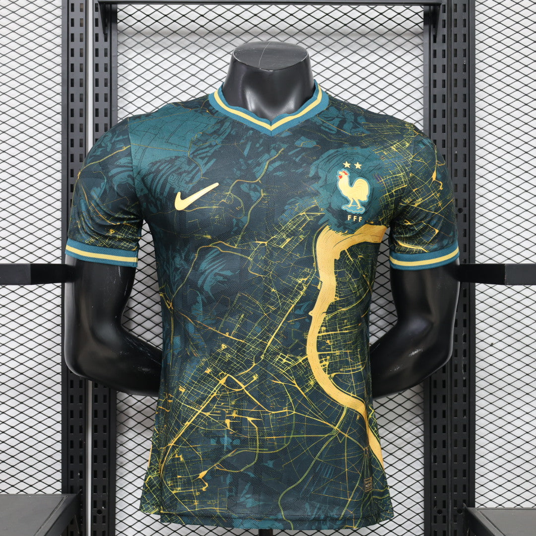 Maillot Édition Limitée France "Lumière Dorée"