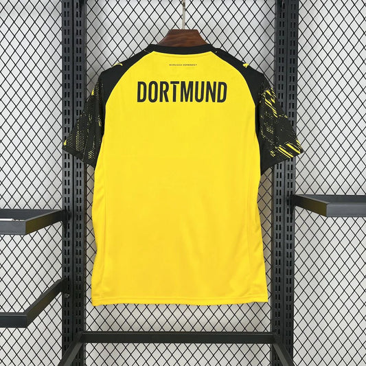 Divisa casa del Borussia Dortmund 2025/2026