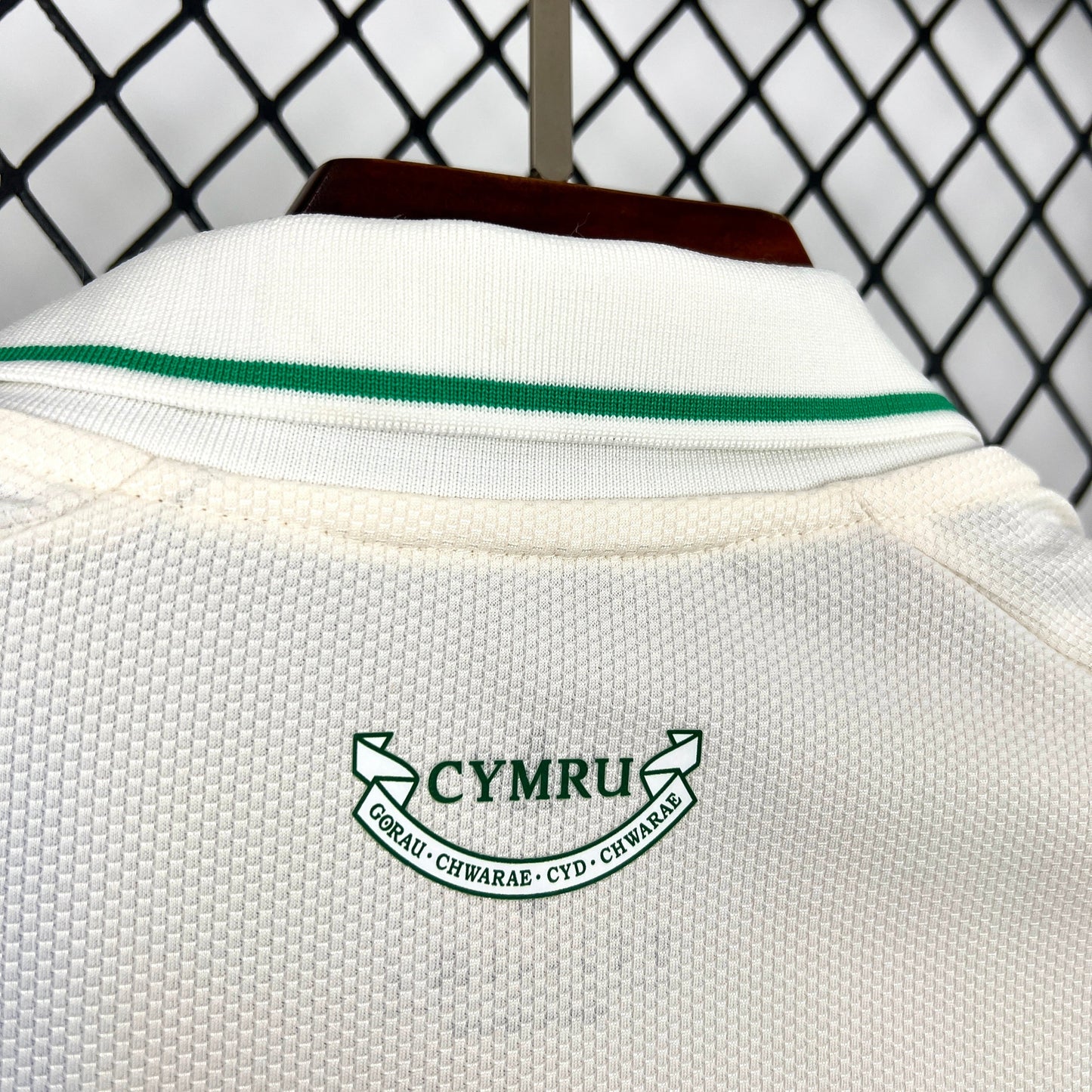 Maglia Trasferta Galles Mondiale 2026 Versione Fan