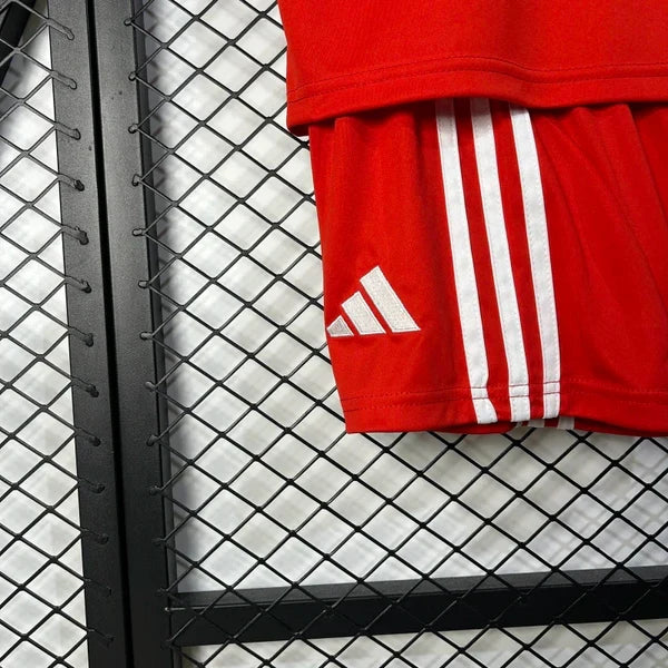 Divisa Casa Bayern Monaco 2025/2026 per Bambini