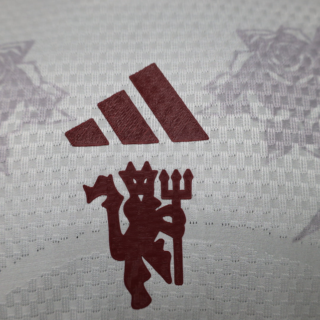Maillot en édition limitée Manchester United « Rose Heritage »
