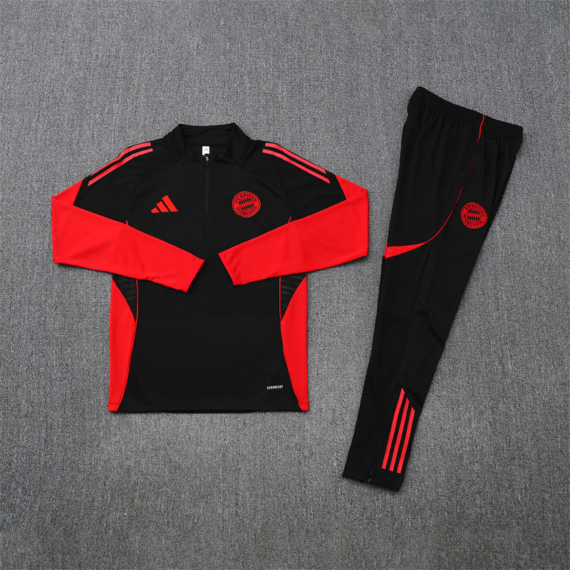 Survêtement noir et rouge Bayern Munich 2025/2026