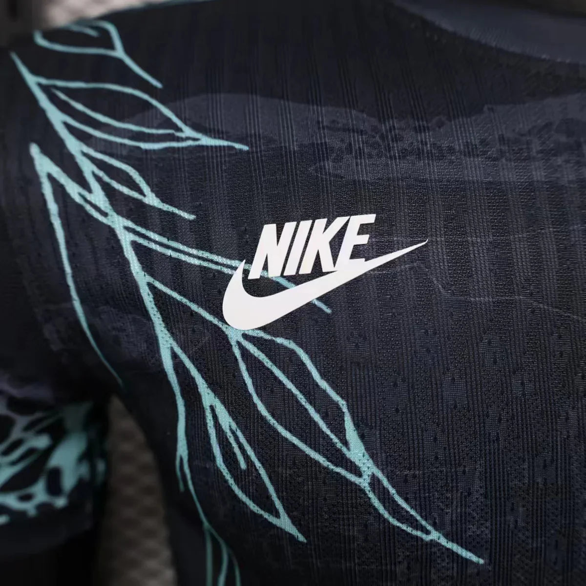 Maillot édition limitée « Nuit dans la jungle » - Brésil