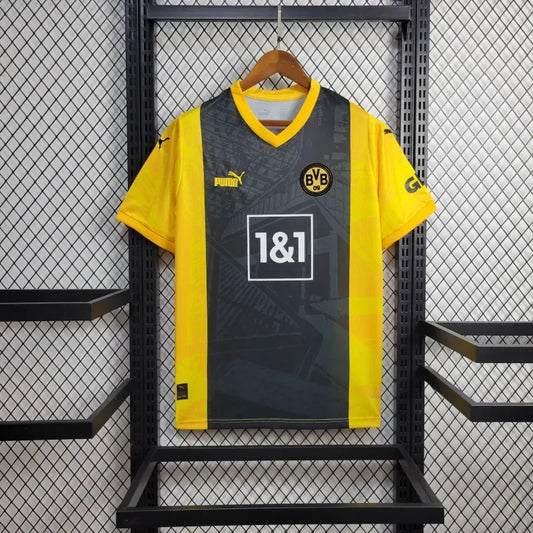 Maillot Édition Limitée "Blason Royal" du Borussia Dortmund
