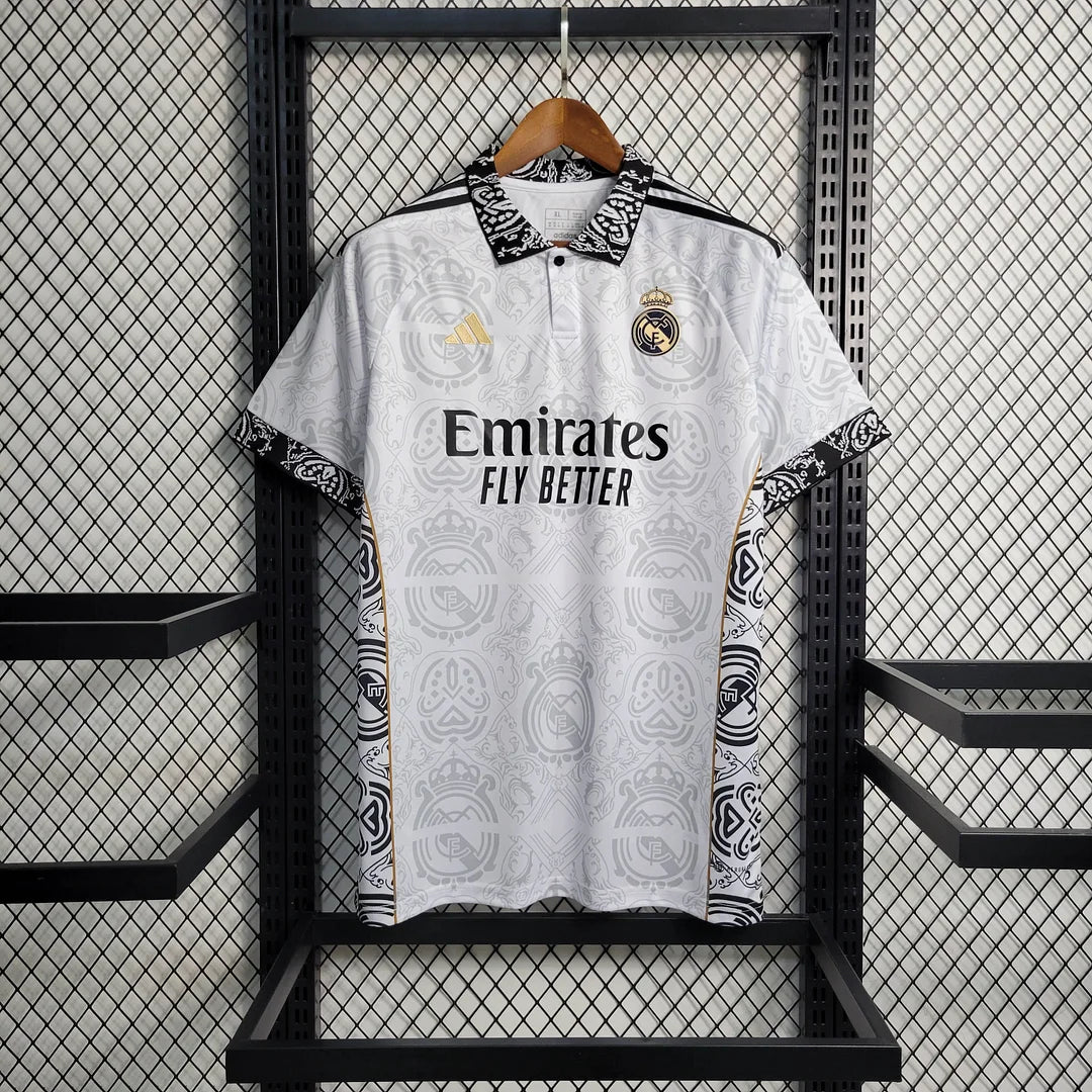 Maglia in Edizione Limitata Real Madrid "Eleganza Imperiale"