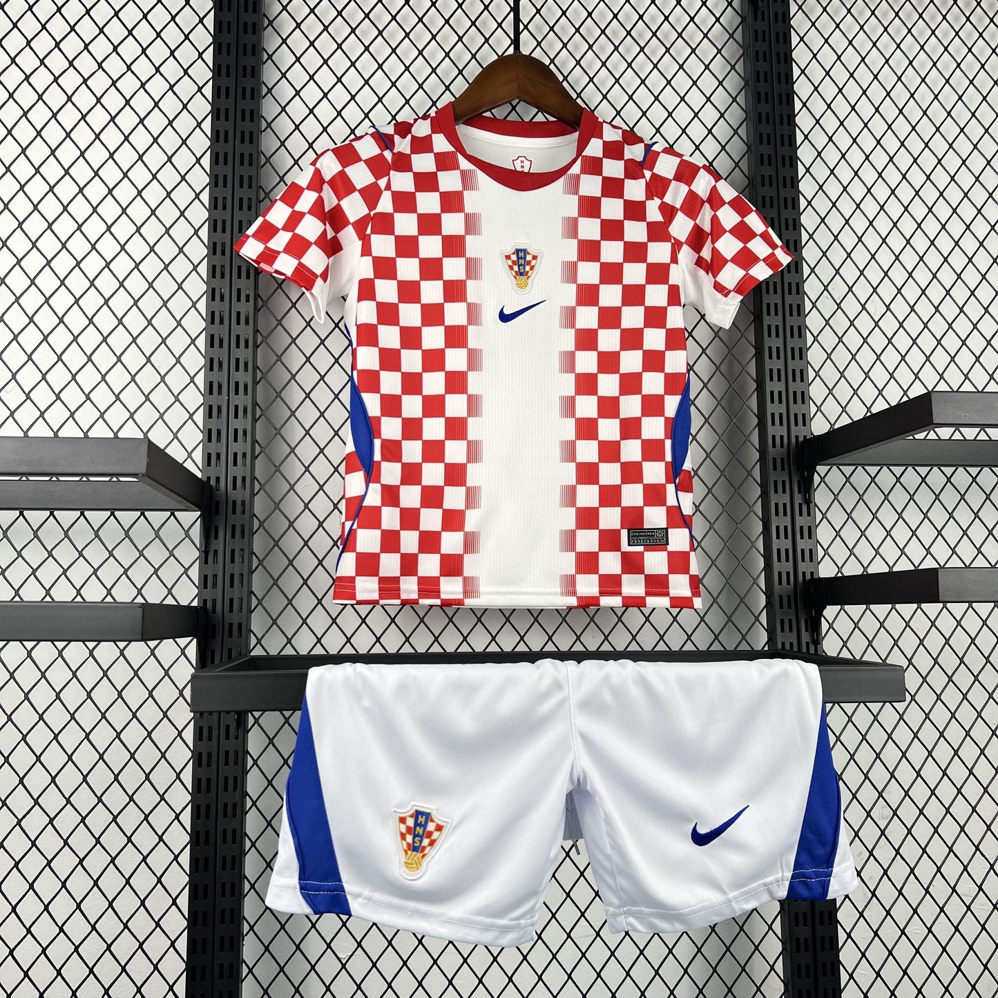 Divisa da casa Croazia Mondiali 2026 taglia bambino