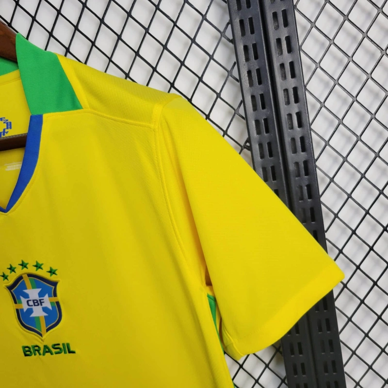 Divisa Brasile Casa 2025-2026