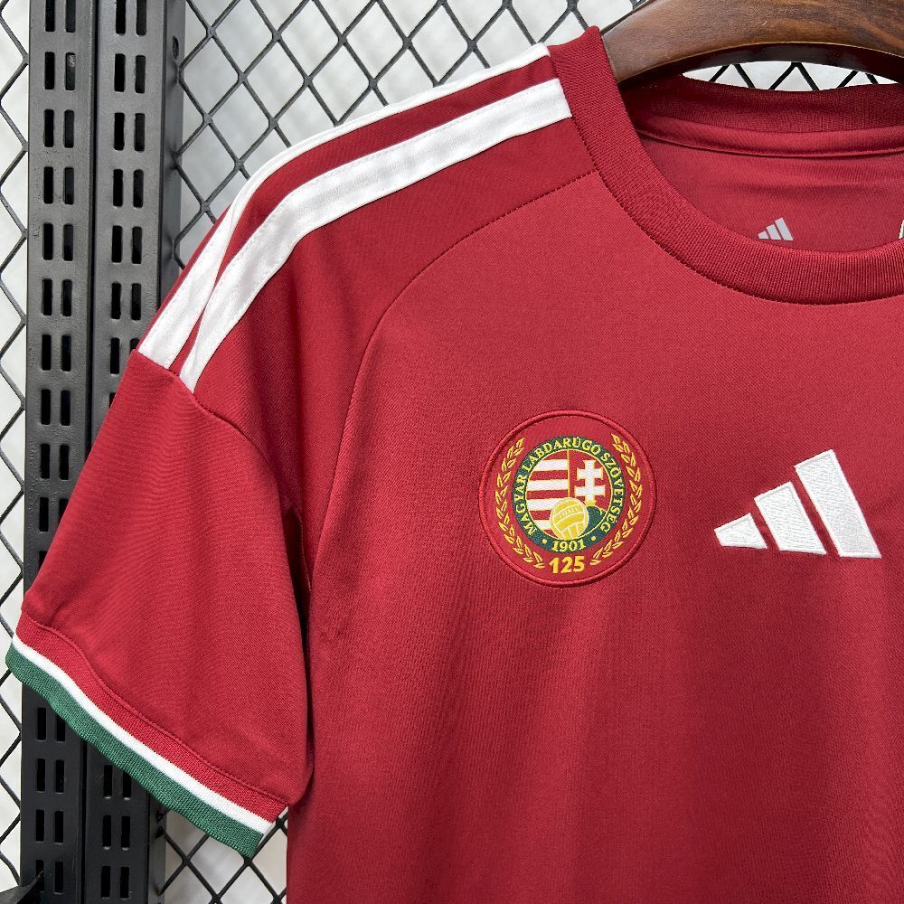 Versione Fan della Maglia Ungheria Mondiali 2026 Home