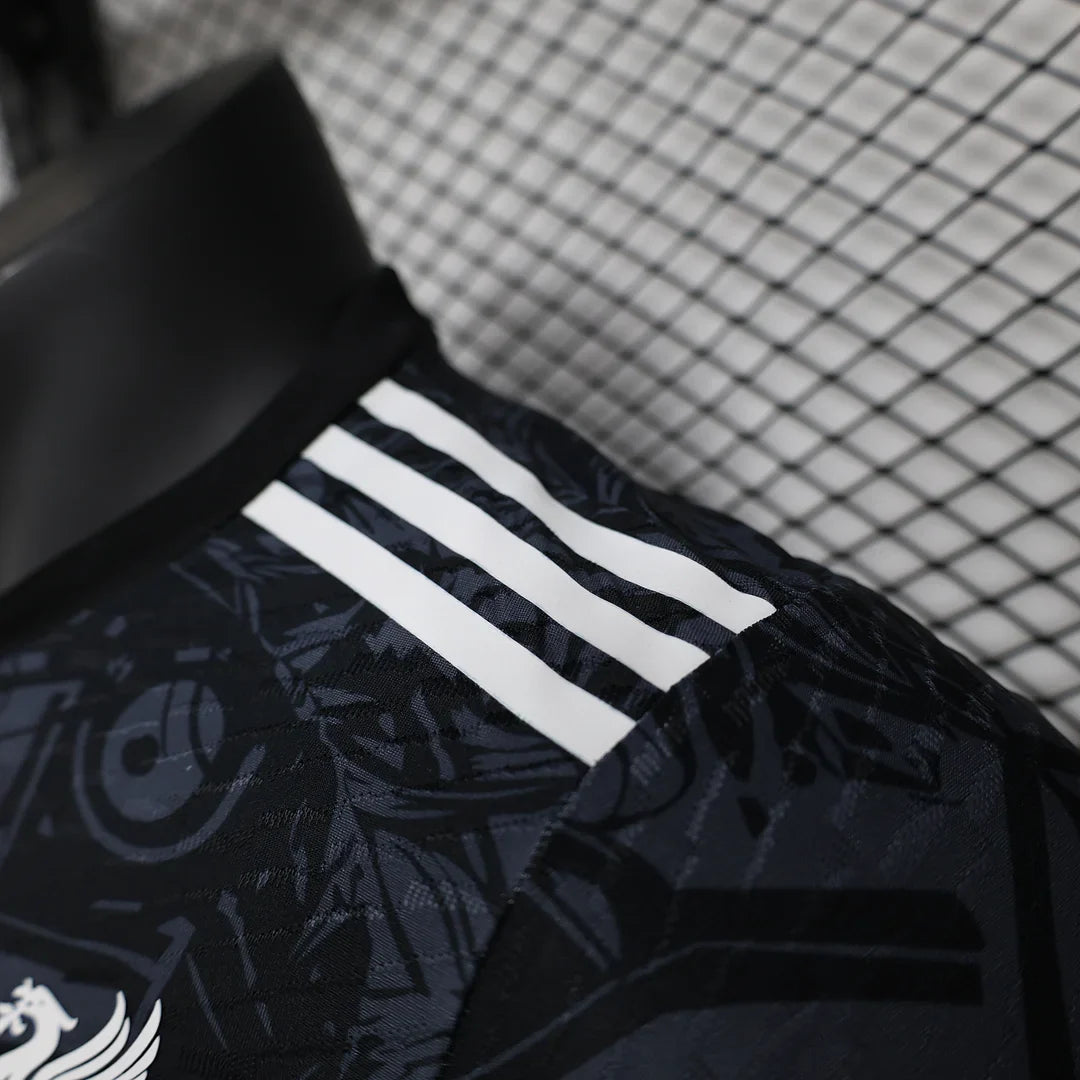 Maillot Liverpool édition limitée "Midnight Soar"