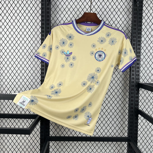 Maillot en édition limitée Allemagne « Éclosion lavande »