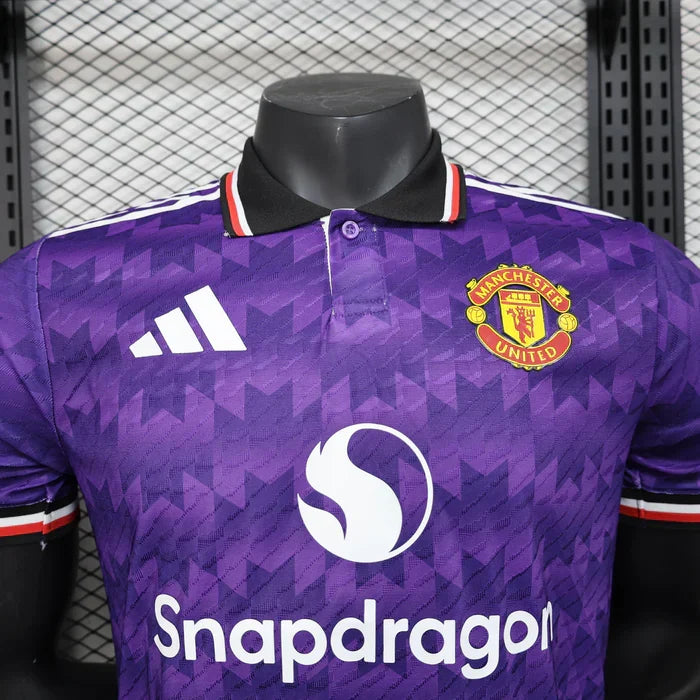 Maglia Limitata Manchester United "Midnight Essence"