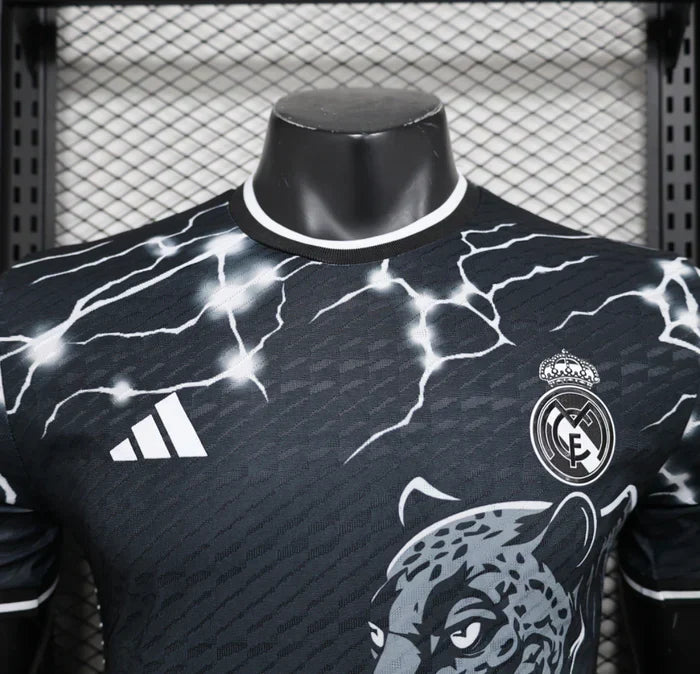 Maillot limité "Black Panther" du Real Madrid