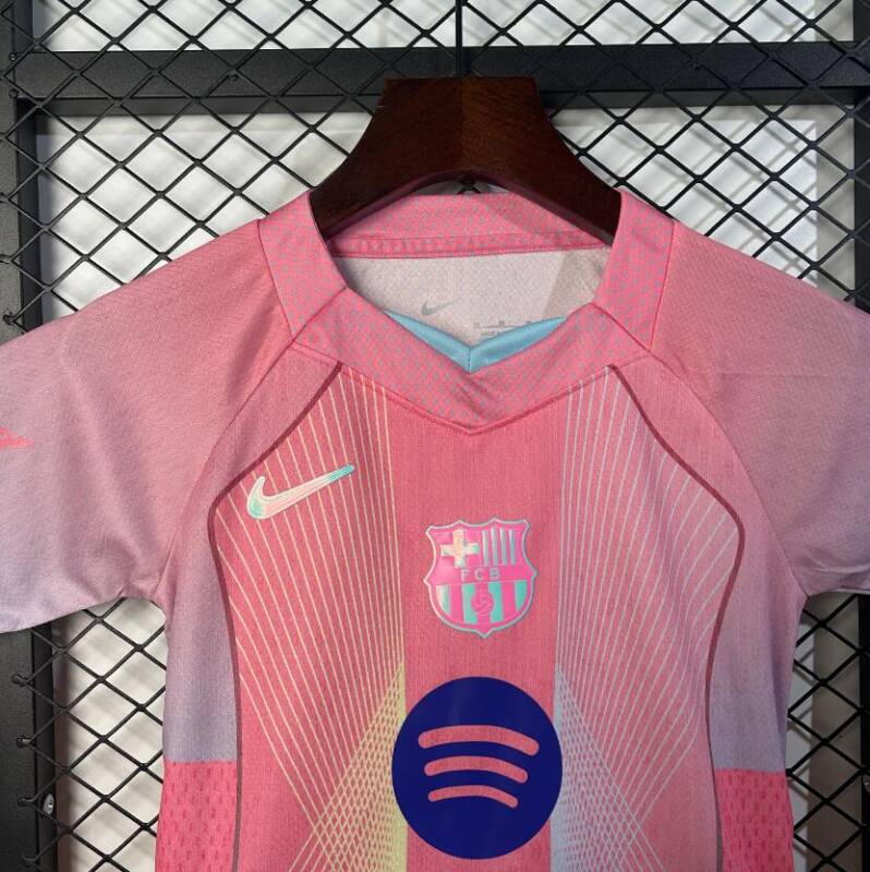Maillot édition limitée Barcelone « Aurora » taille enfant