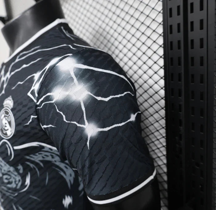 Maillot limité "Black Panther" du Real Madrid