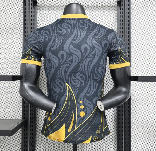Maillot "Loup d'Or" Édition Limitée du Real Madrid