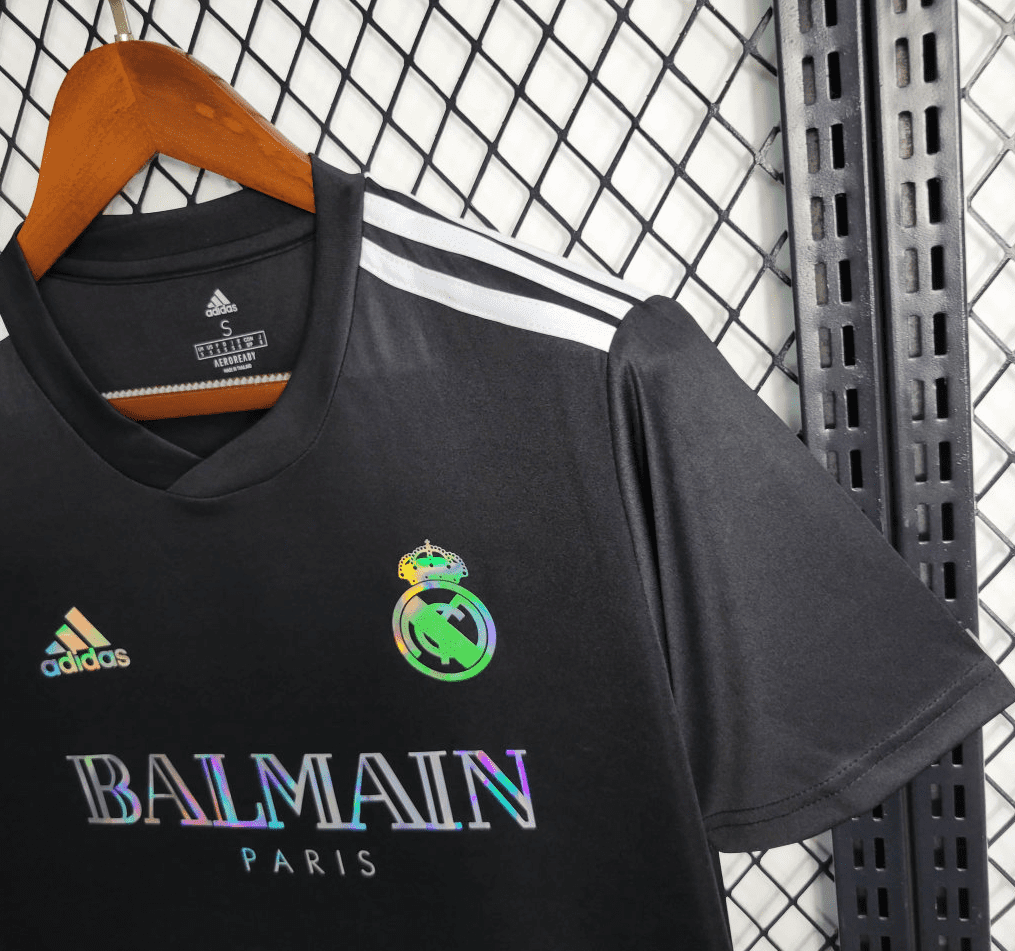 Maillot en édition limitée "Balmain" du Real Madrid