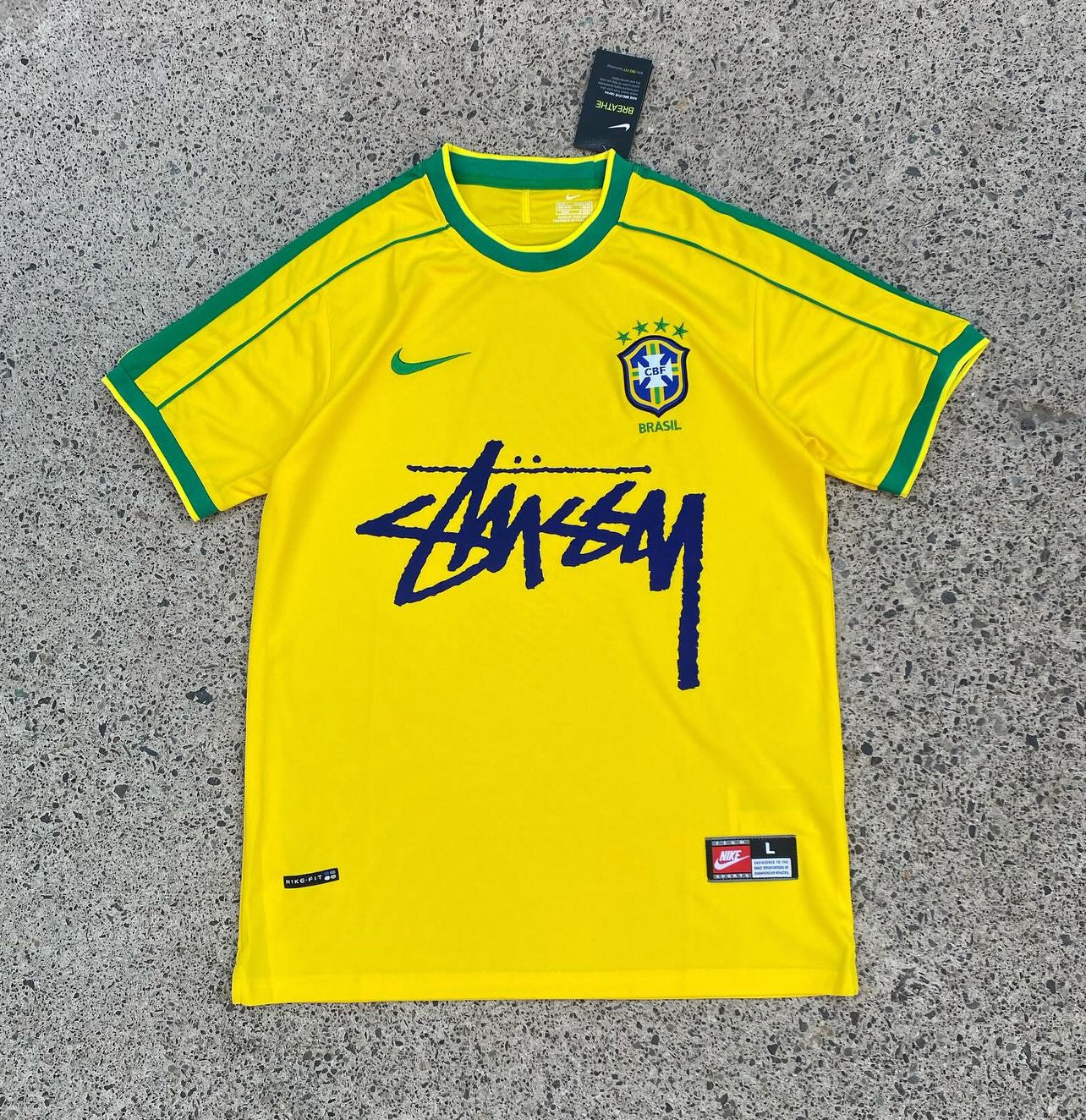 Maillot Stüssy x Brésil 1998 en édition limitée