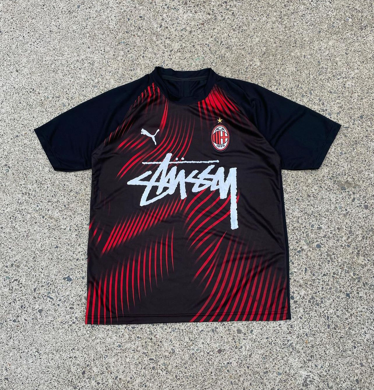 Maglia in edizione limitata Stüssy x AC Milan