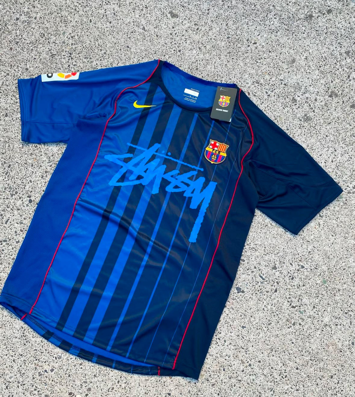 Maglia in edizione limitata Stüssy x Barcelona