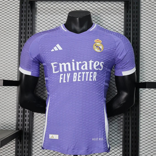 Terza divisa Real Madrid 2024/2025