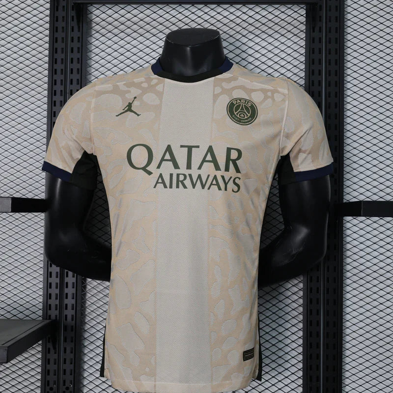Quatrième Maillot du PSG 2023/2024